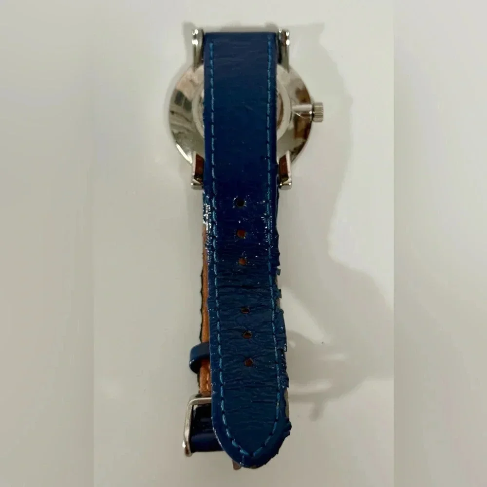 Anne Klein Silver Tone MOP Dial Watch blue needs new battery’s